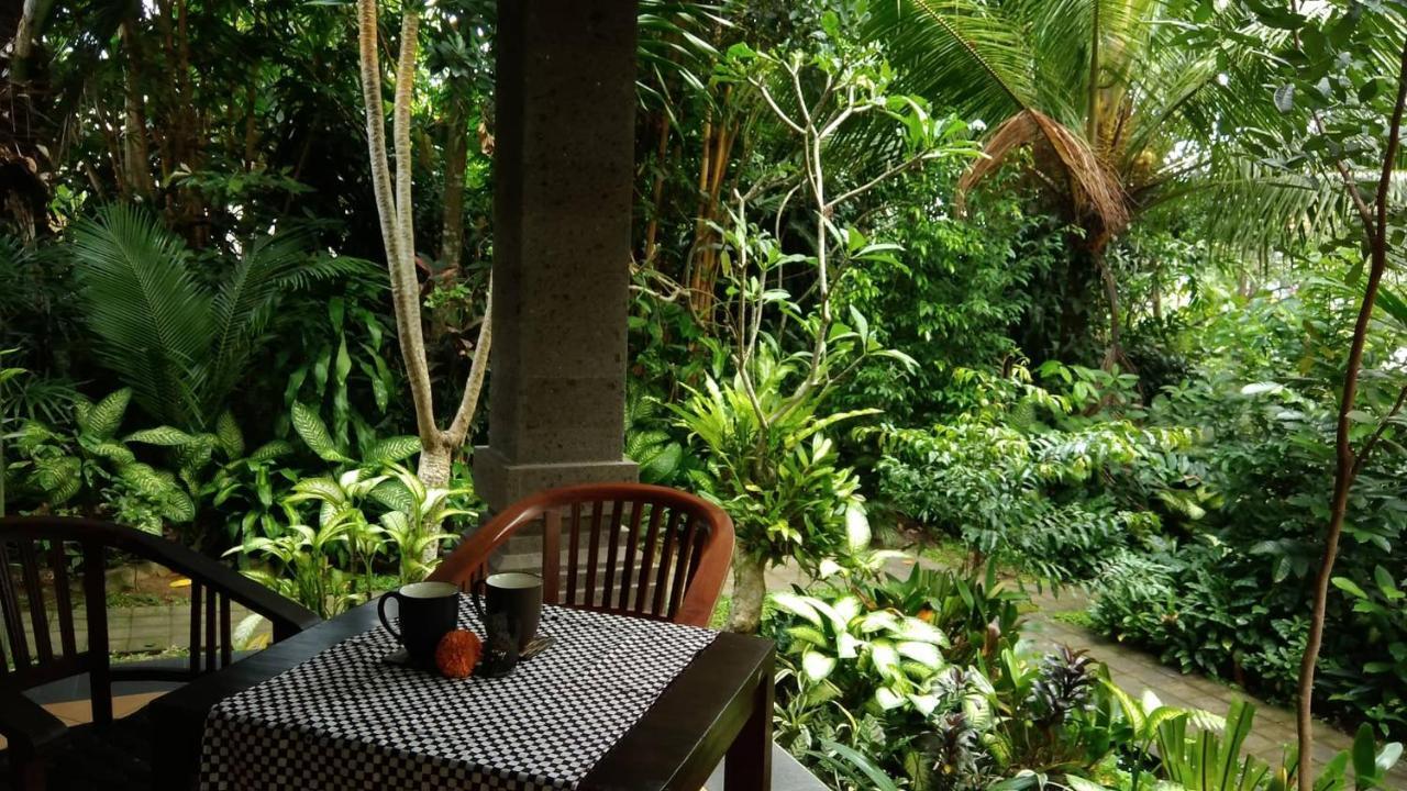 Prasanti Bed & Breakfast Ubud Eksteriør billede